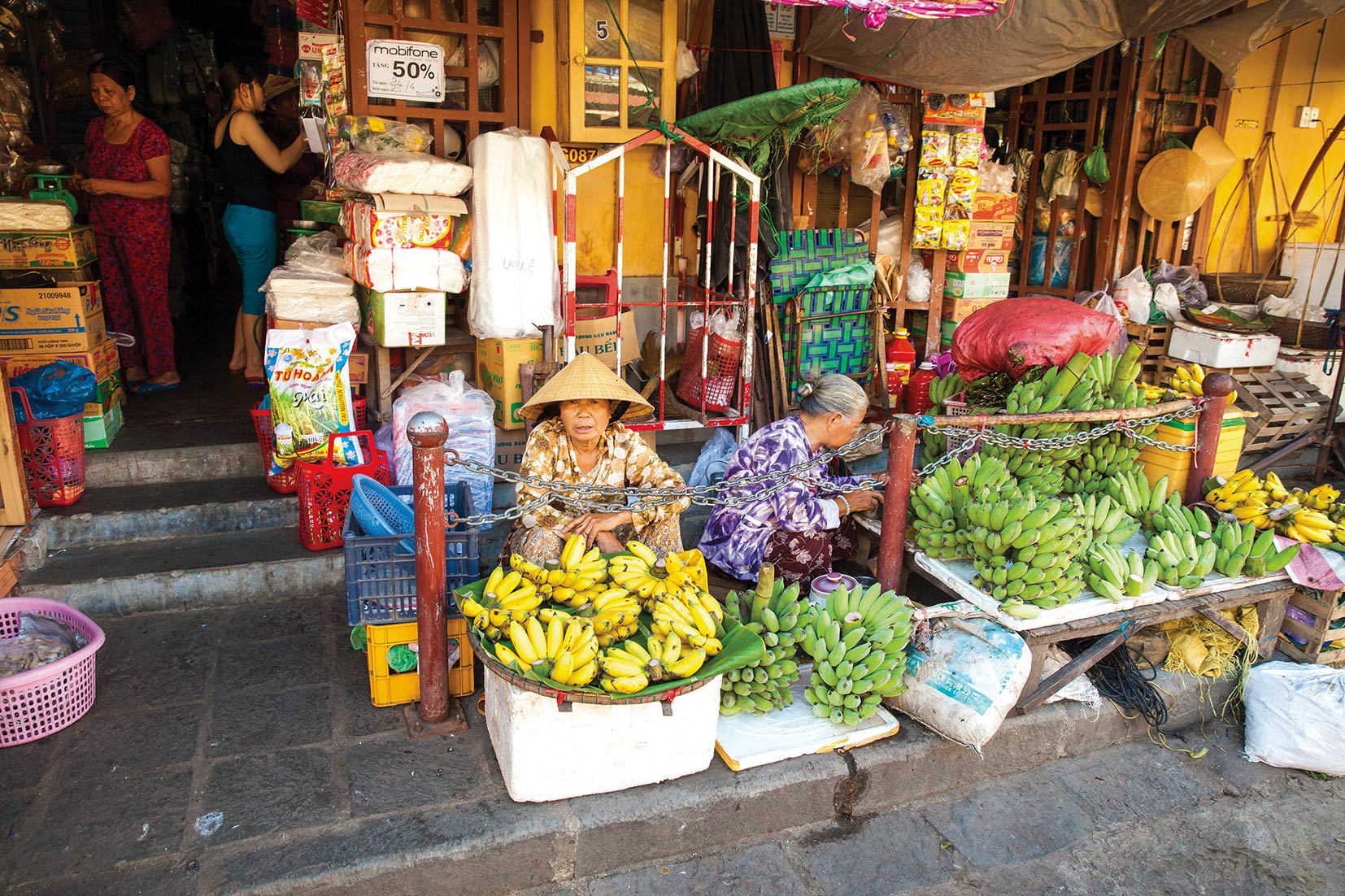 Explore Ho Chi Minh City on Foot