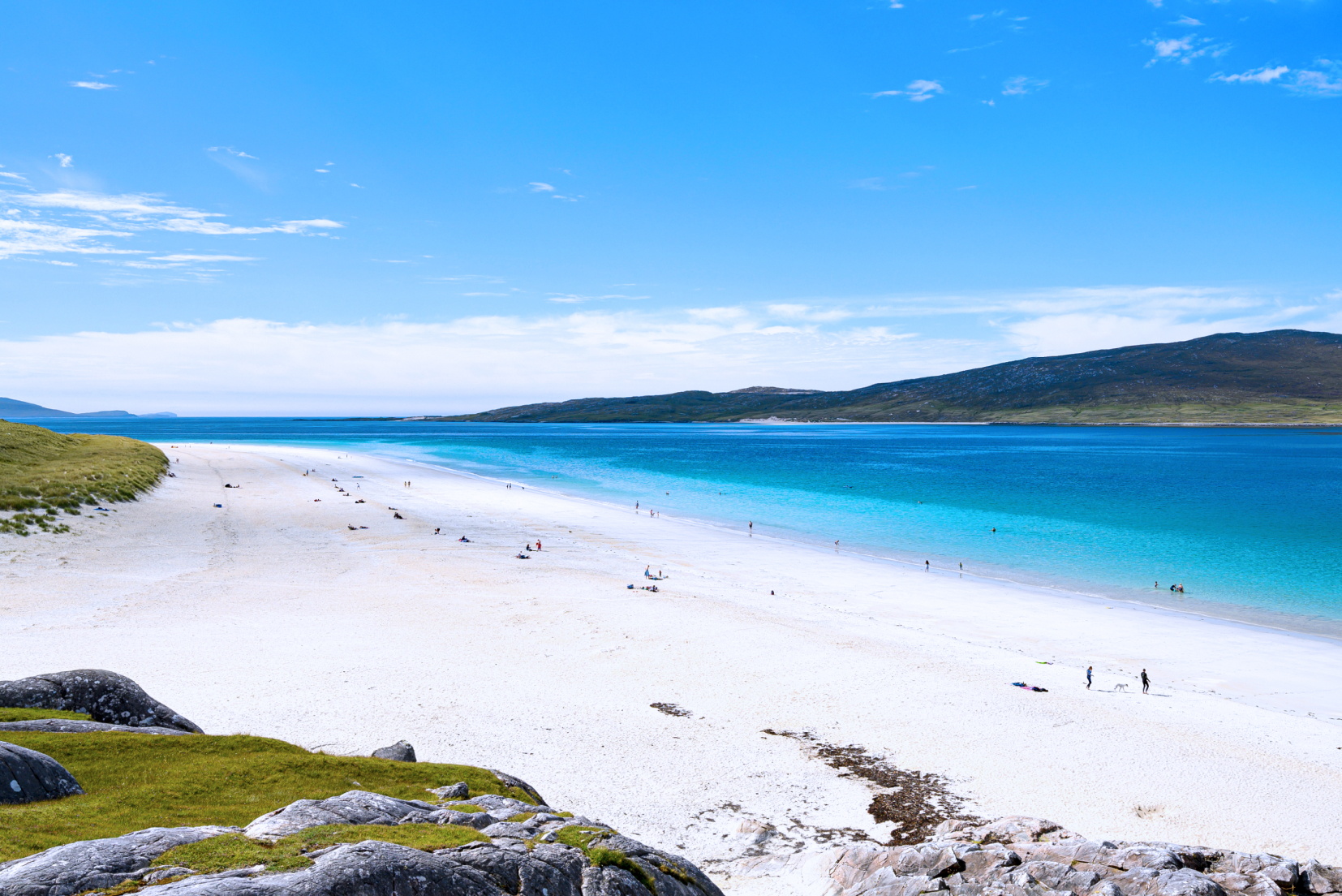 Visit the beaches of Luskentyre