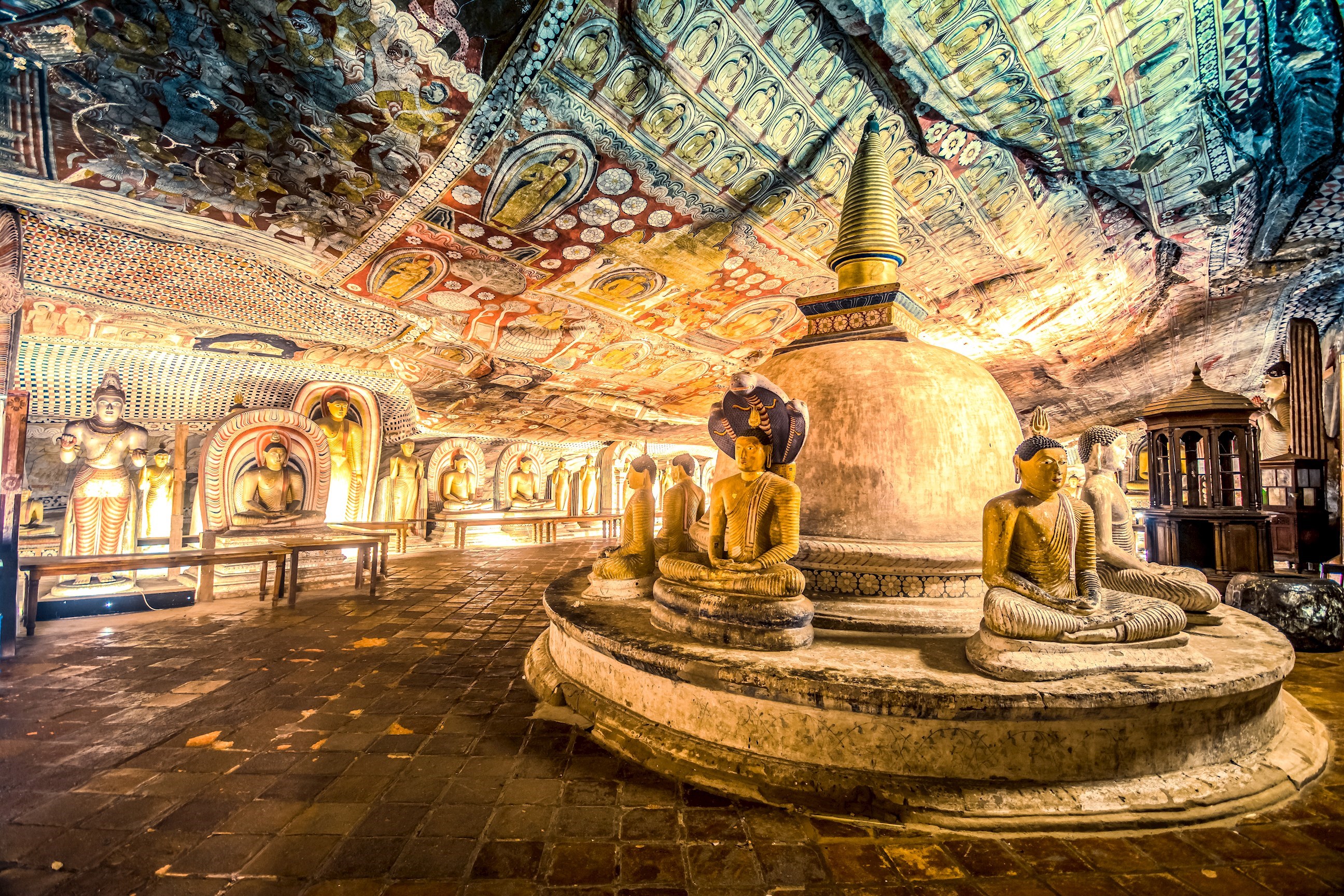 dambulla-ancient-cave-temple-in-sri-lanka-482873088.jpg