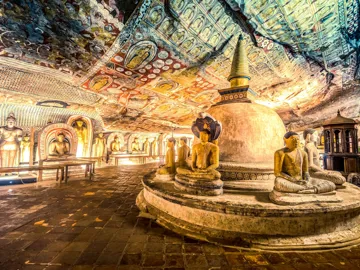 dambulla-ancient-cave-temple-in-sri-lanka-482873088.jpg