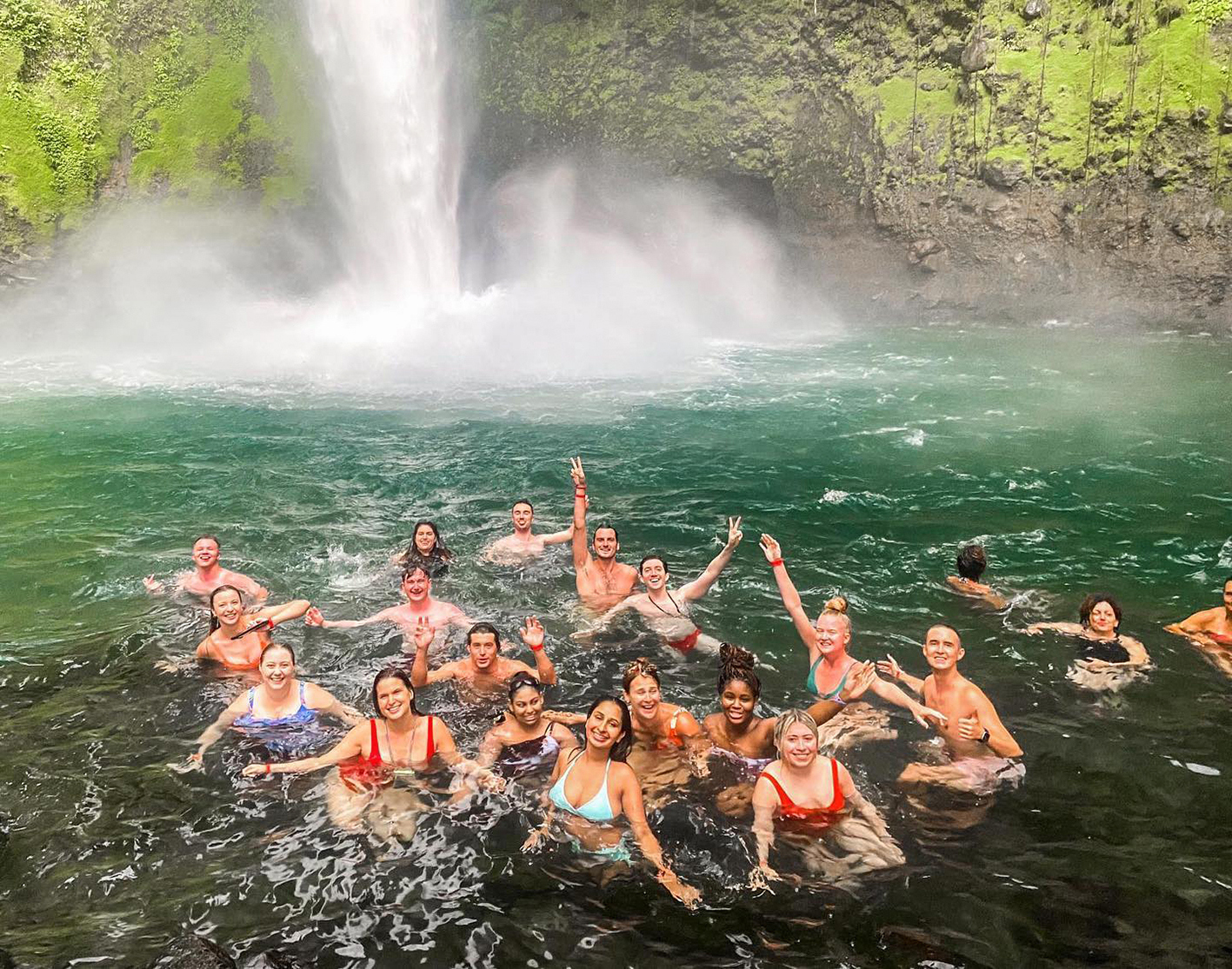 Hike La Fortuna Waterfall