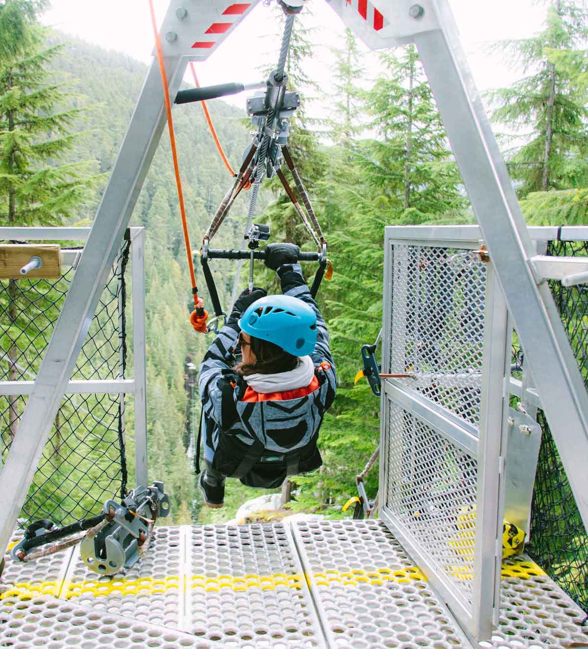 Canada Tours & Trips 2025 / 2026 | Contiki US Canada Tours & Trips 2025 / 2026 | Contiki US