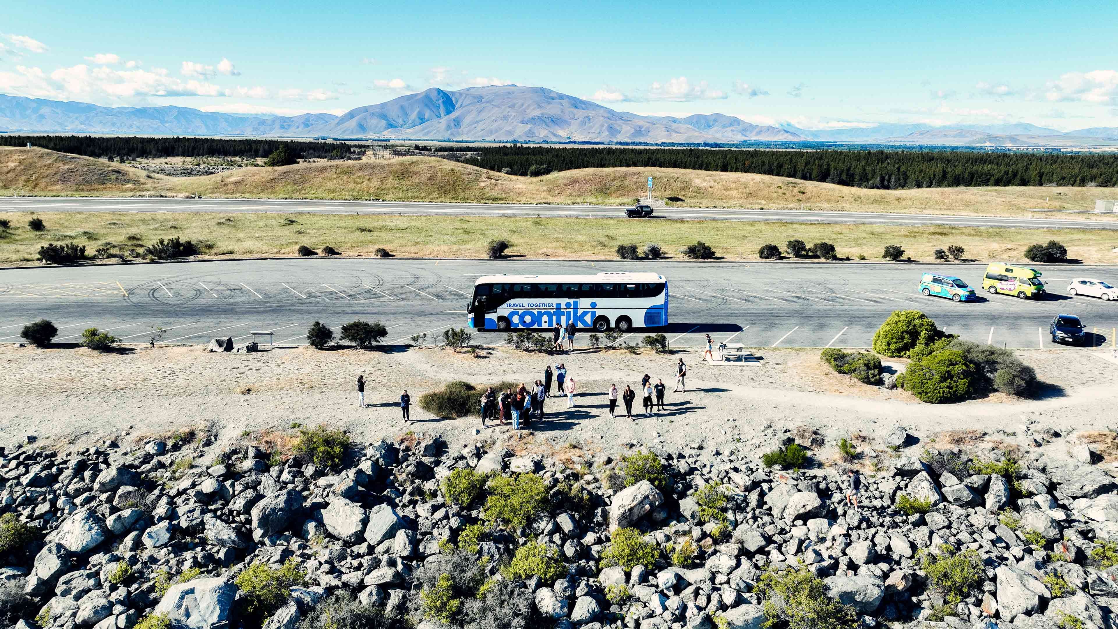 imgi_235_contiki-coach-in-landscape.jpg