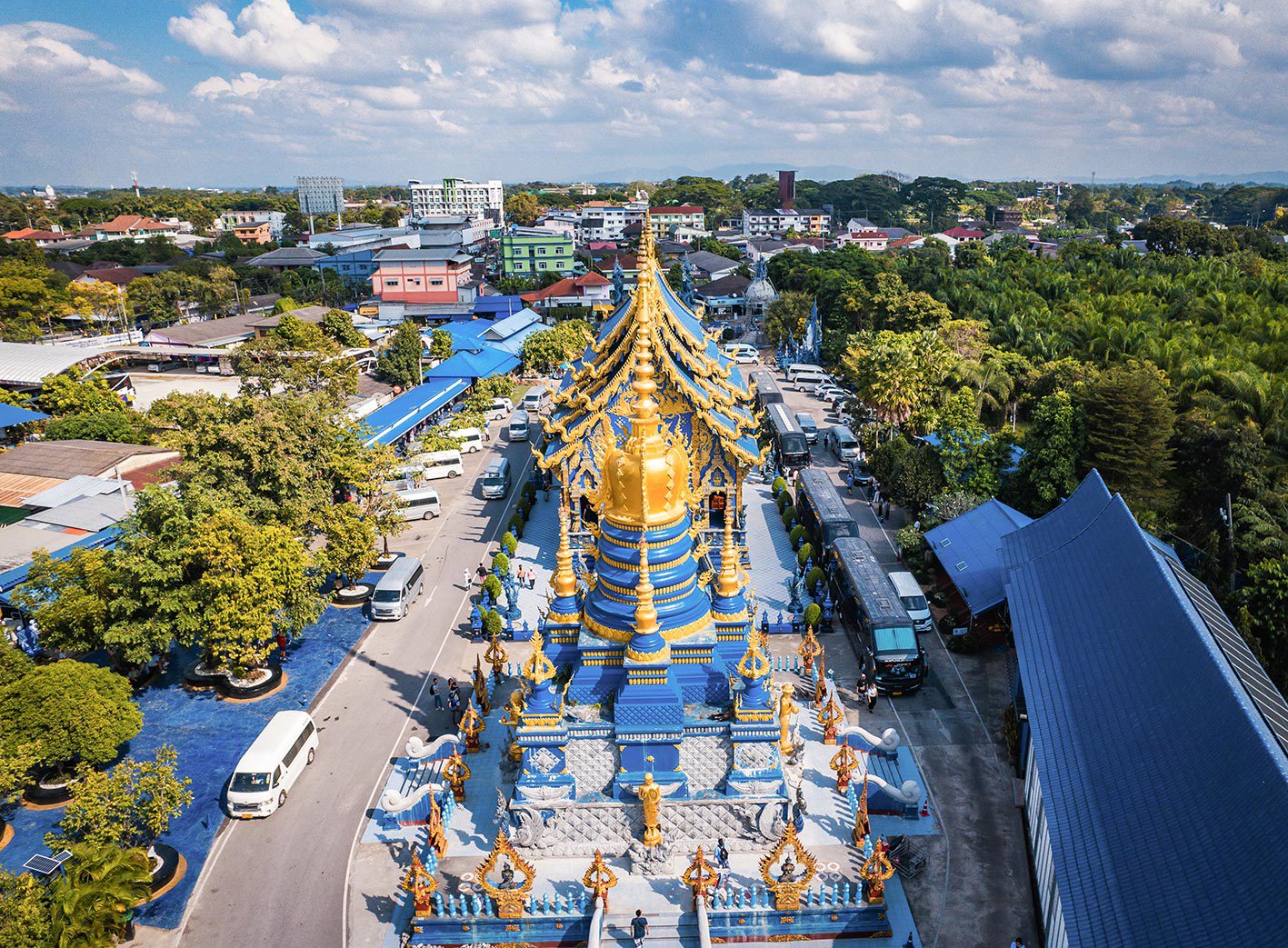 The Blue Temple, Wat Rong Suea Ten, in Chiang Rai, Thailand