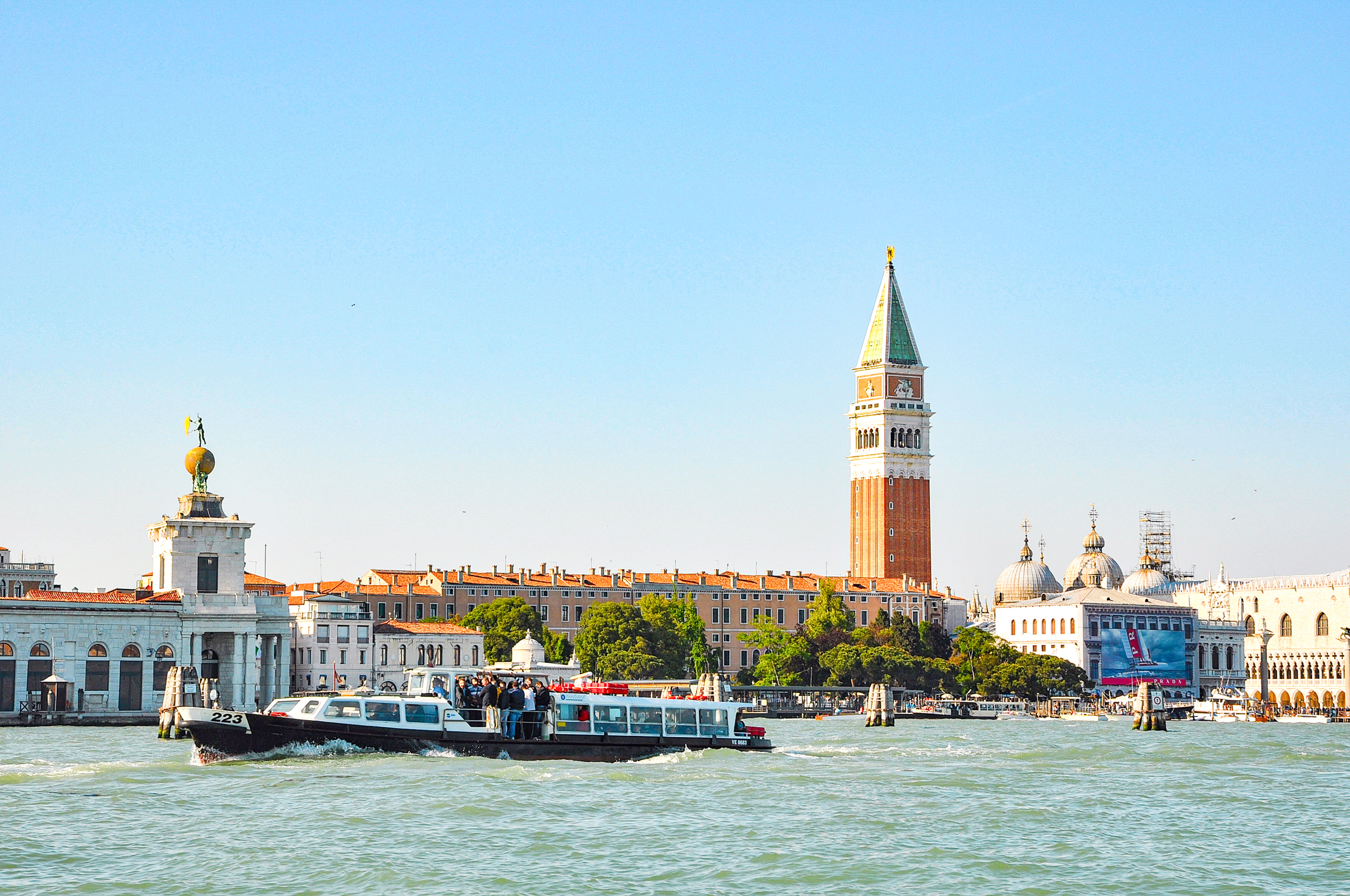 Cruise on a Motoscafo to Venice 