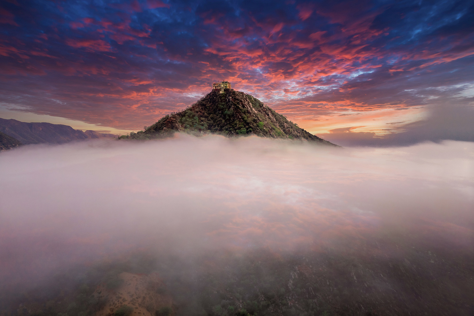 Hike to Savitri Temple for sunrise