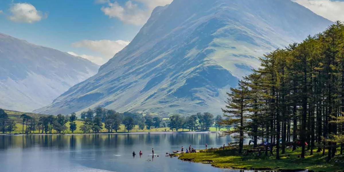 Large Beautiful Lake Surrounded By Mountains In The Lake District