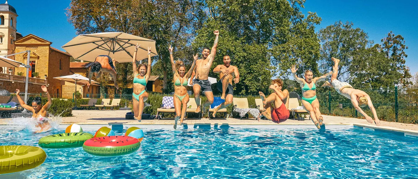 Pool Party Chateau De Cruix