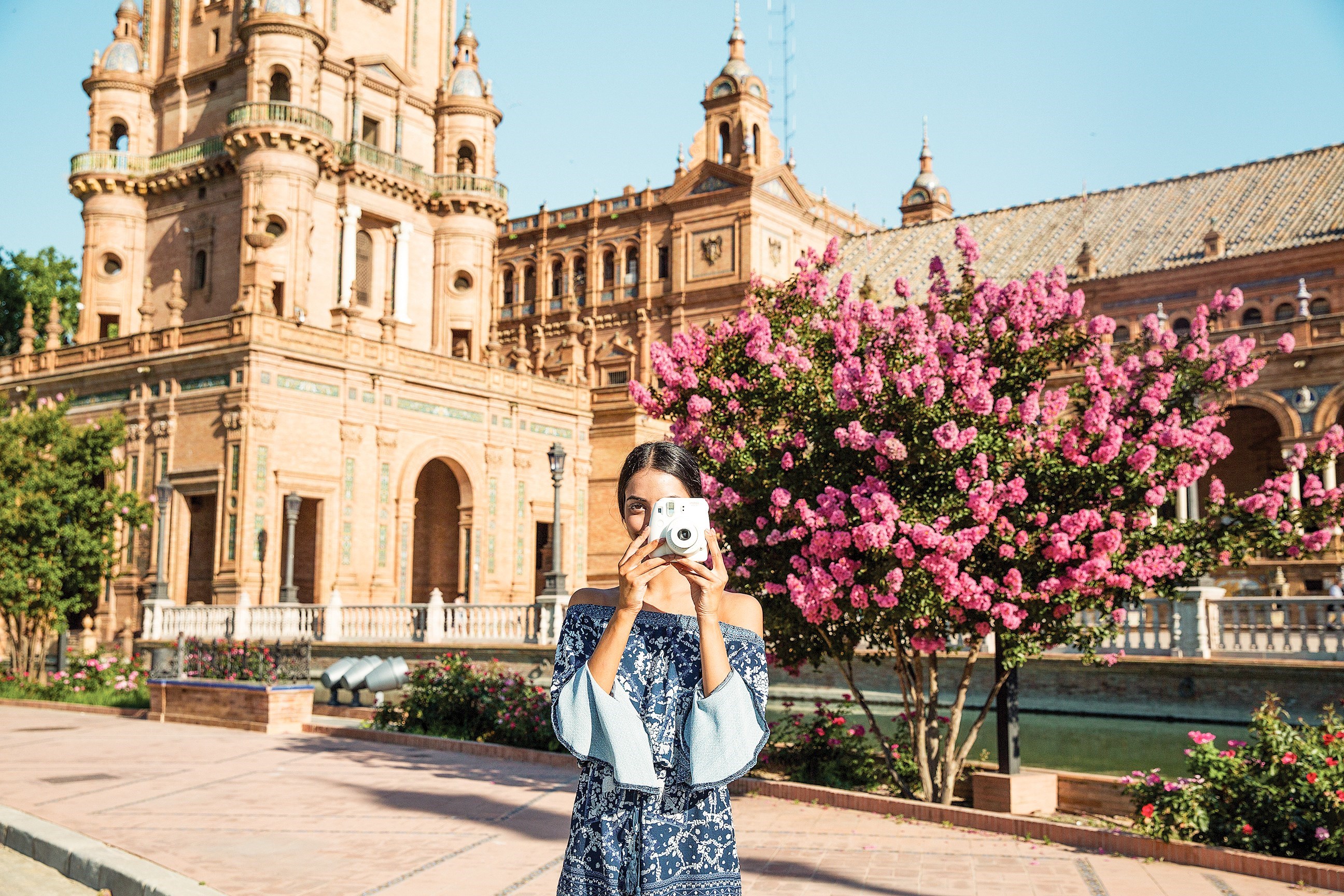 walking-tour-bull-ring-seville-spain.jpg