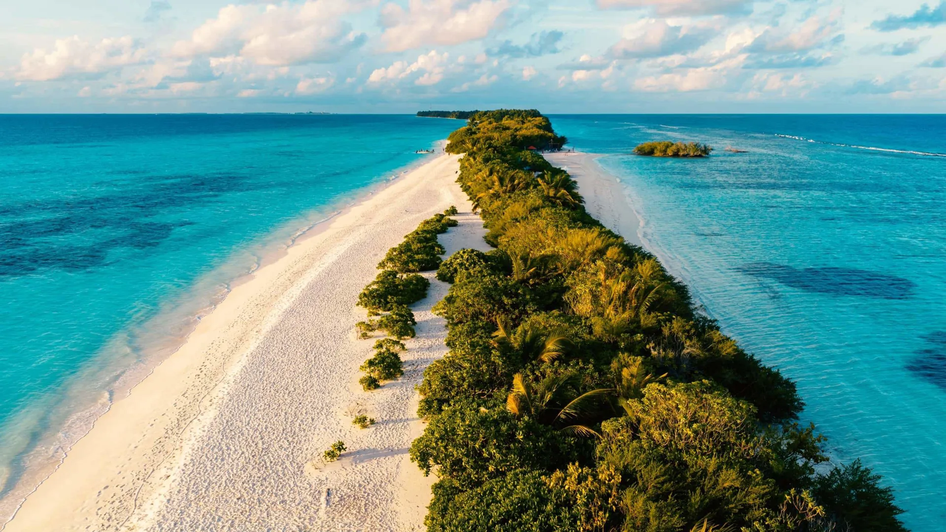 Maldives Island Hopping Trip