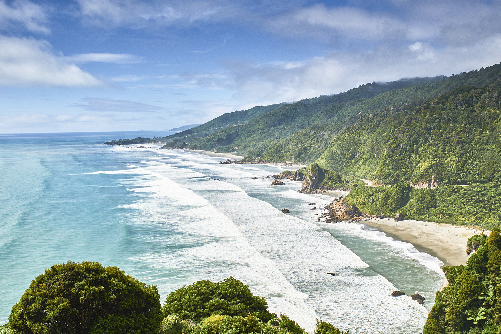 Discover Punakaiki Beach