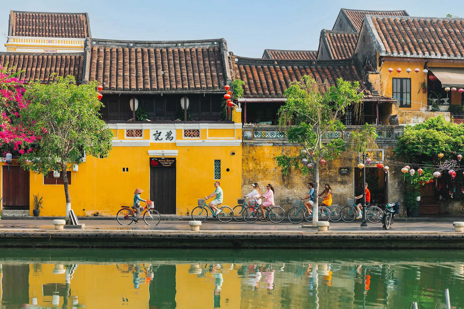 VIetnam Experience Trip
