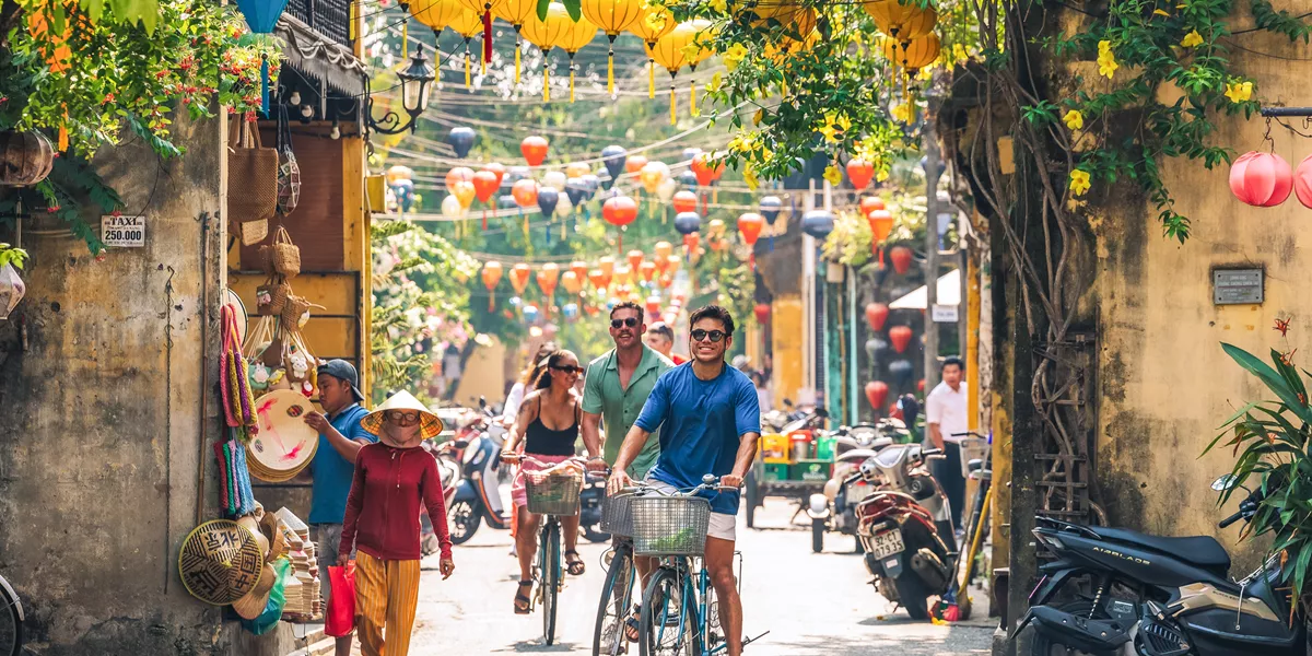 Vietnam Highlights with Ha Giang Loop Trip