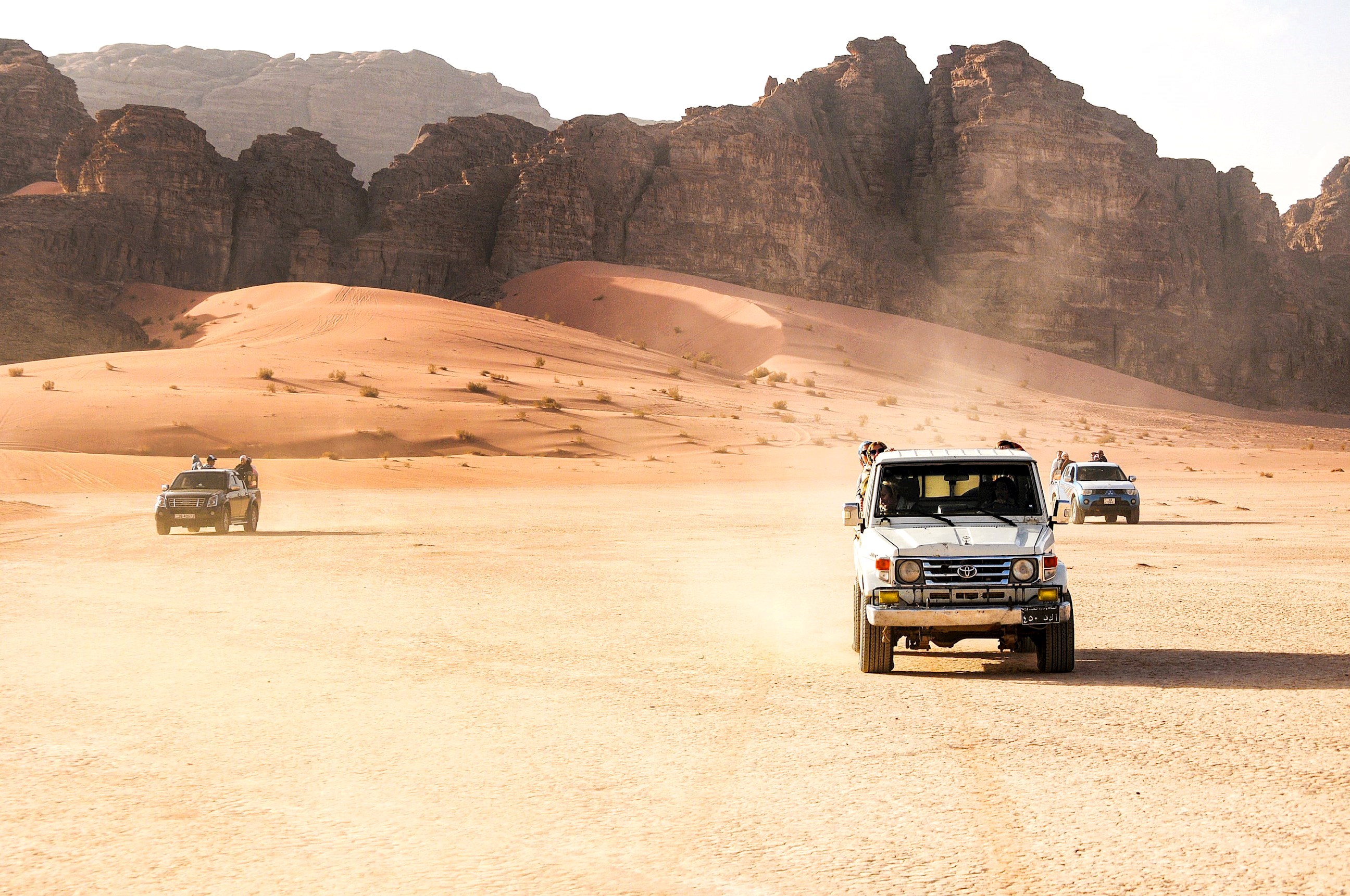 Explore Wadi Rum in a 4x4