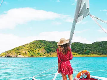 carino-day-sailing-adventure-bay-of-islands-new-zealand.jpg