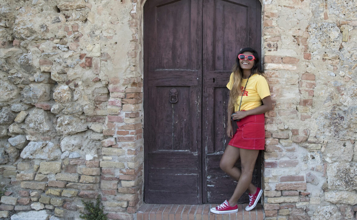 make-friends-solo-travel-contiki