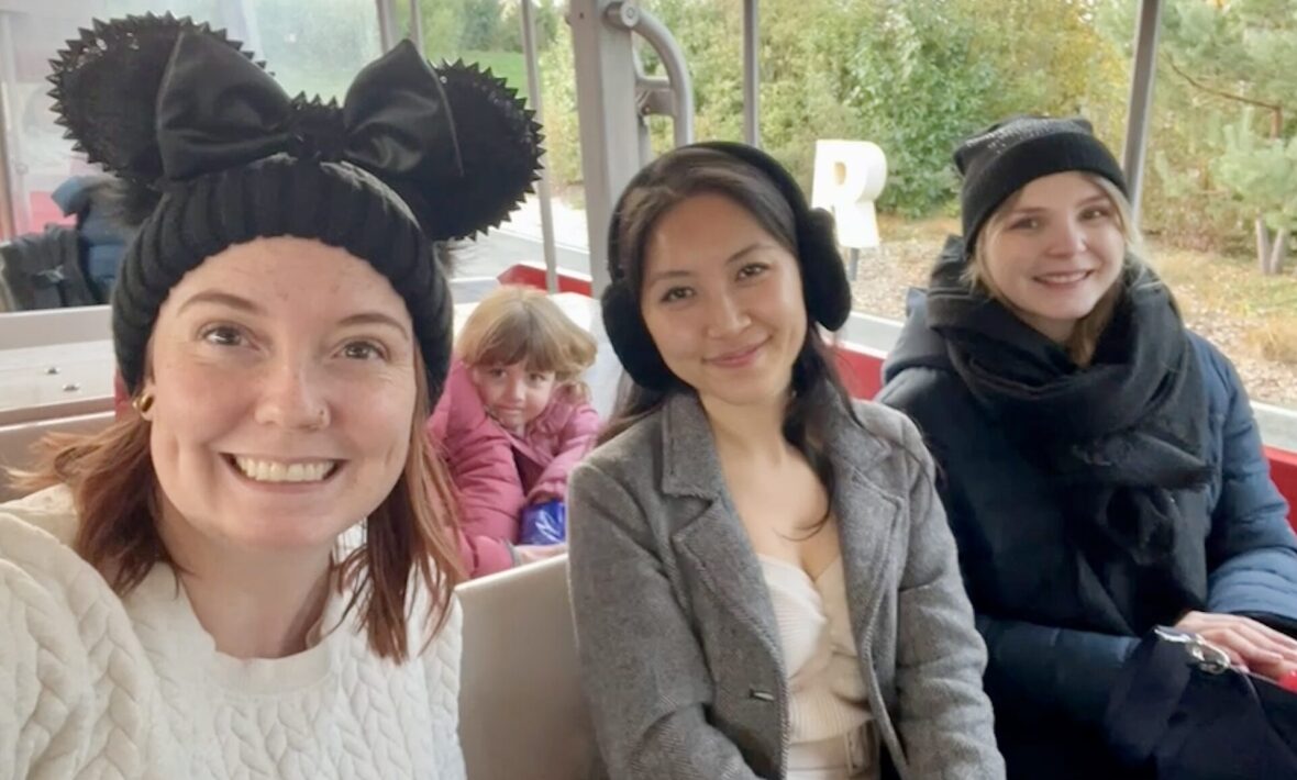 three person girl's trip