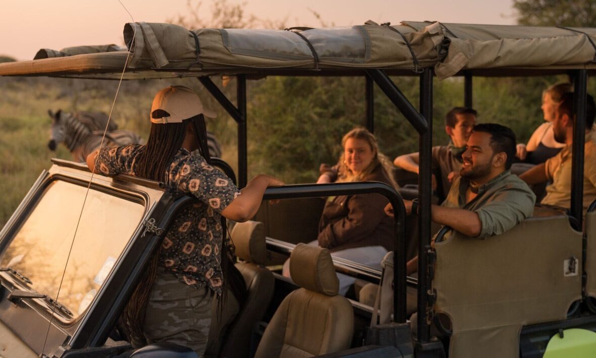 contiki travellers on a South African safari in Kruger