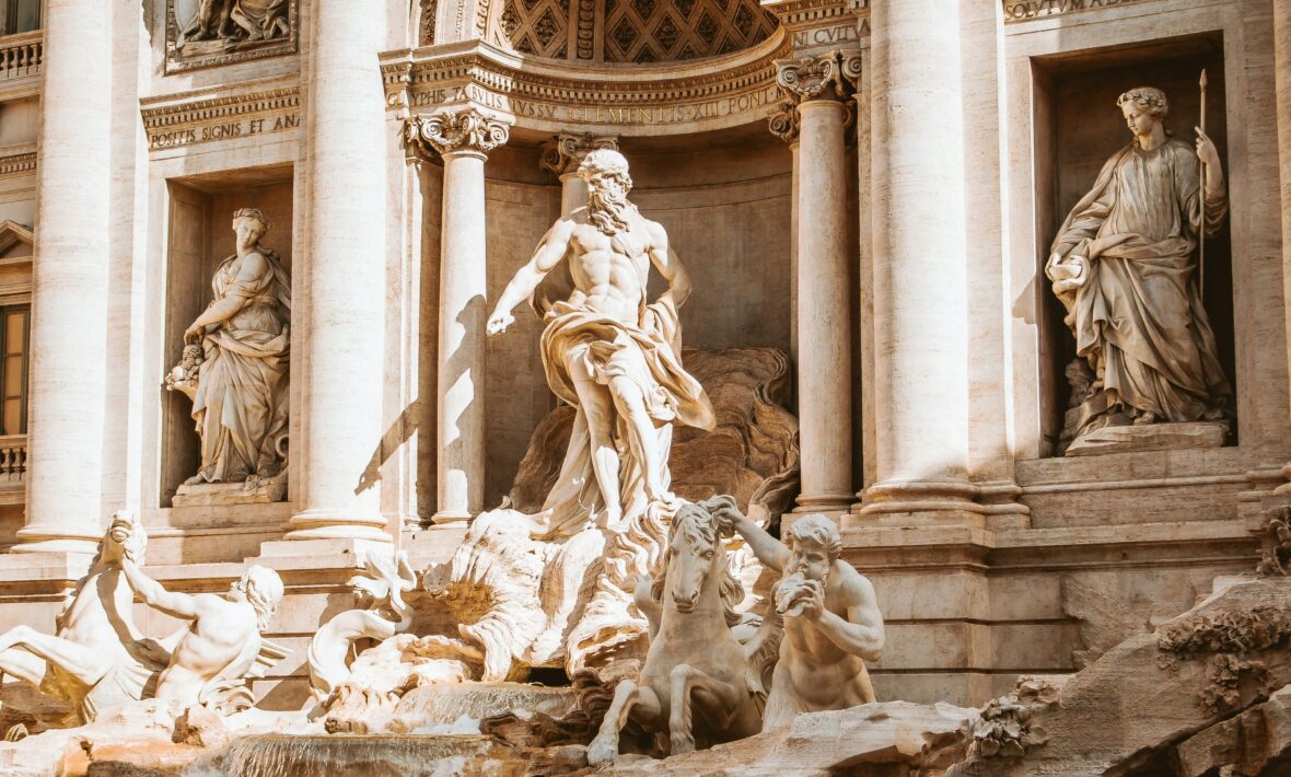 Photo of the Trevi Fountain in Rome, Italy