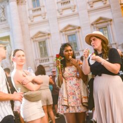 Contiki travellers in Italy