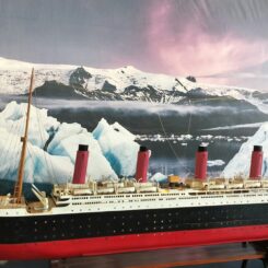 model of the titanic