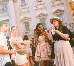 Contiki travellers in Italy