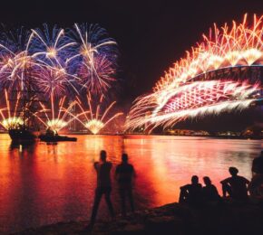 Sydney fireworks, New Year