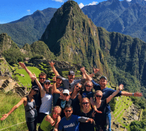 contiki-group-machu-picchu