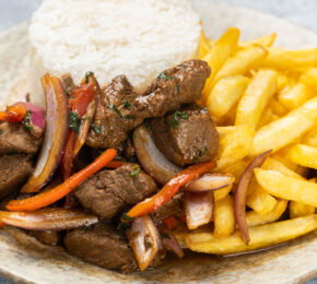 Lomo Saltado, Peruvian food