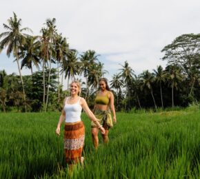 Contiki travellers in Indonesia