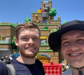 Austin and Griffin, Contiki travellers, in Japan