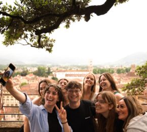 Contiki travellers taking selfie in the Italian countryside