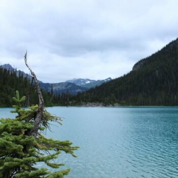Why you need to add the stunning Joffre Lakes to your Vancouver trip