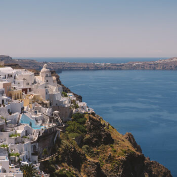 ISLAND GUIDE: 72 Hours In Greece