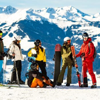 Looking for an effortless and epic group ski trip? Do it with Contiki