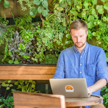 What are the best jobs for digital nomads?