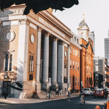 5 reasons to visit Philadelpia
