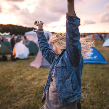The essential packing list for doing festivals sustainably (glitter included)