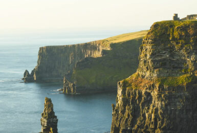 ireland-travel-contiki, cliffs of Moher