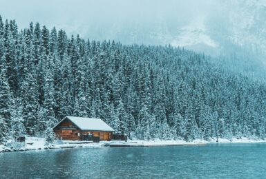 canada cabin in the snow