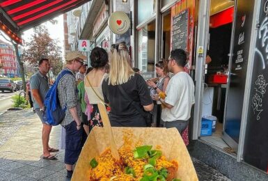 Contiki vegan food trip