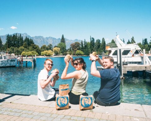 Contiki travellers in New Zealand