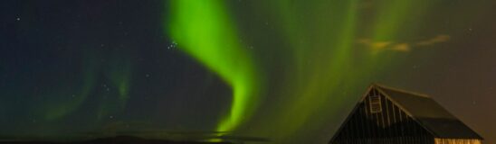 When is the best time to see the Northern Lights in Iceland?