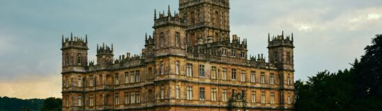 Discover the elegant Downton Abbey filming locations