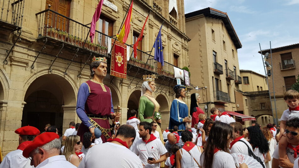 Giant Fiesta puppets Spain