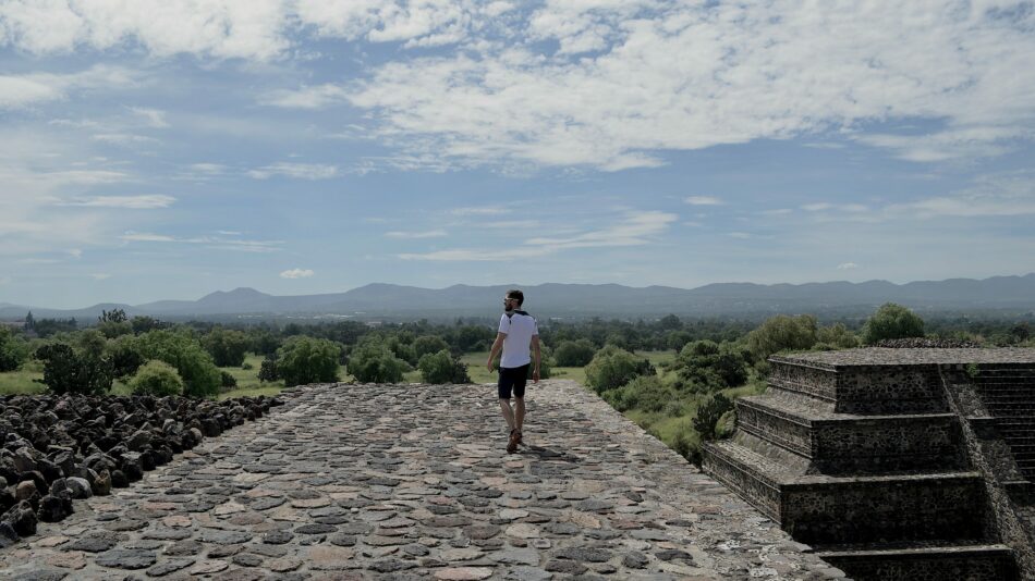 Teotihuacan ruins south america