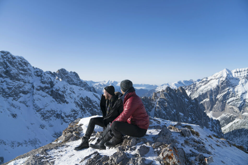 Two-friends-on-mountain