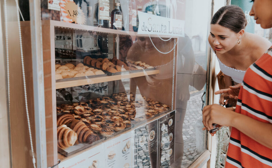 portuguese tarts in lisbon