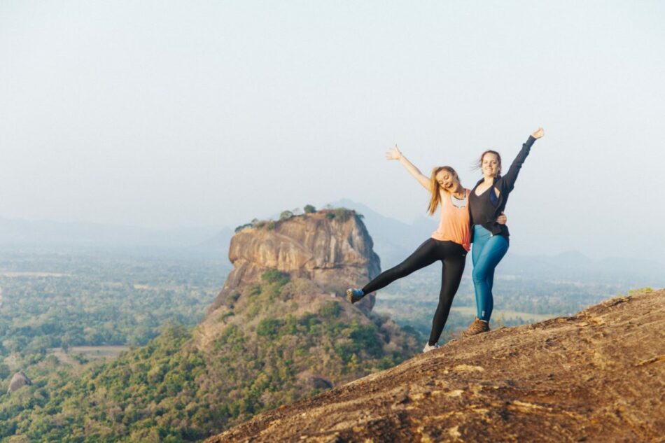 Girls-on-Pidurangala-rock