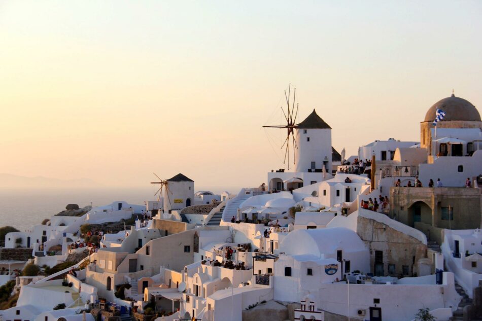 Airlie Walsh in Santorini with Contiki